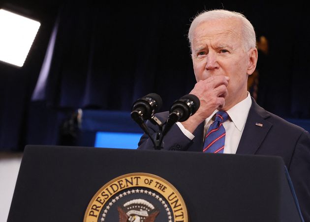 Joe Biden tient sa première conférence de presse, en retard sur ses prédécesseurs (photo du 24 mars 2021 à Washington DC)