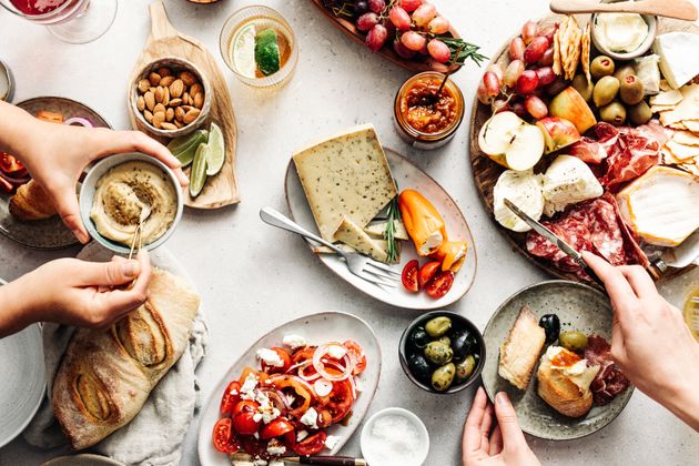 9 Foods That Make The Mediterranean Diet Easy