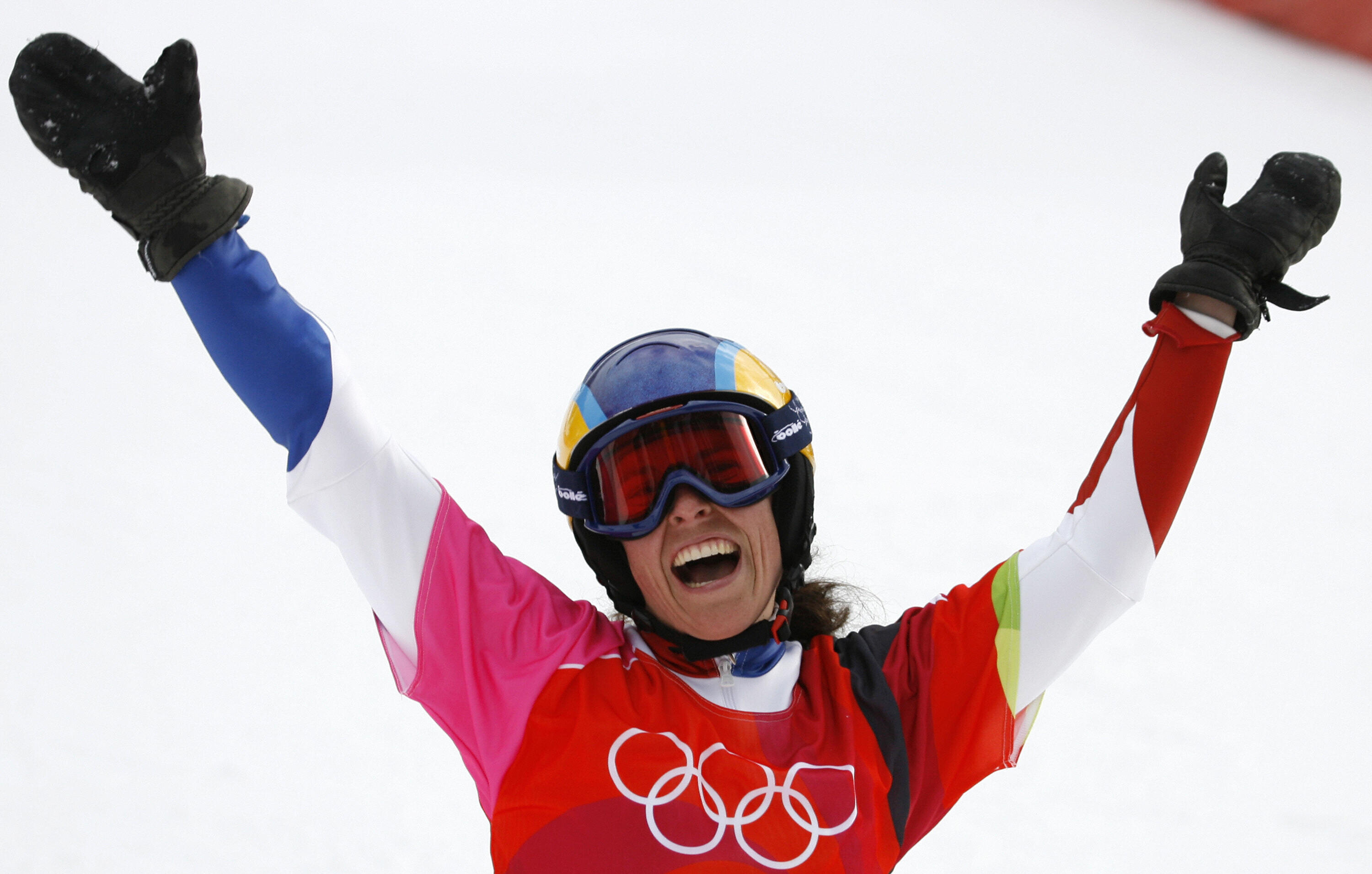 Olympic Snowboarder Julie Pomagalski Dies In Avalanche | HuffPost ...