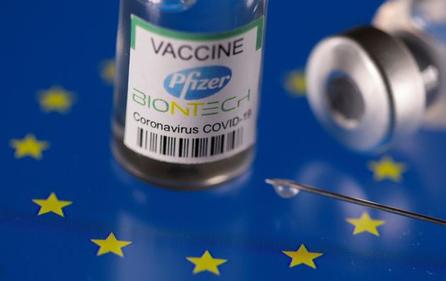 Un vaccin Pfizer BioNtech