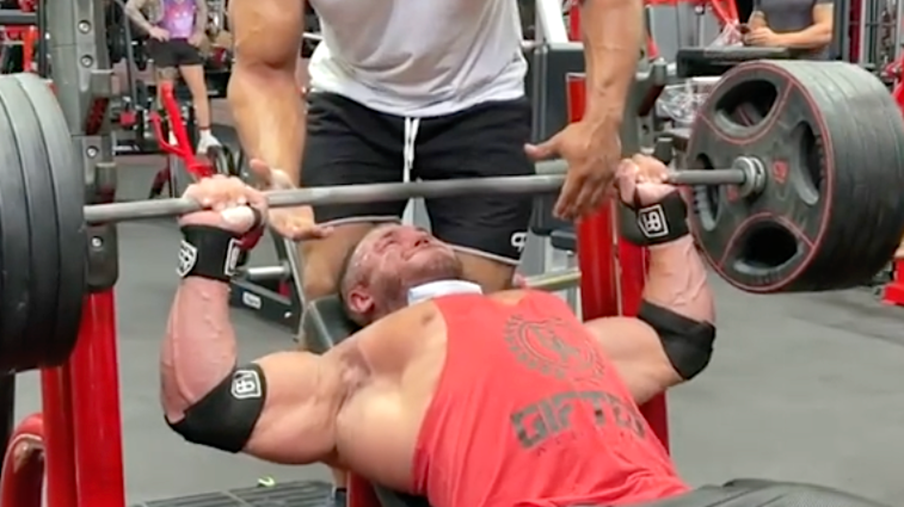 Nick Chubb Is Going Viral With His Massive Weightlifting