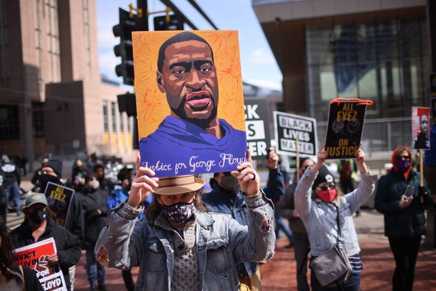 Meurtre de George Floyd: le procès du policier débute, sous tension (photo du 28 mars 2021 à Minneapolis)