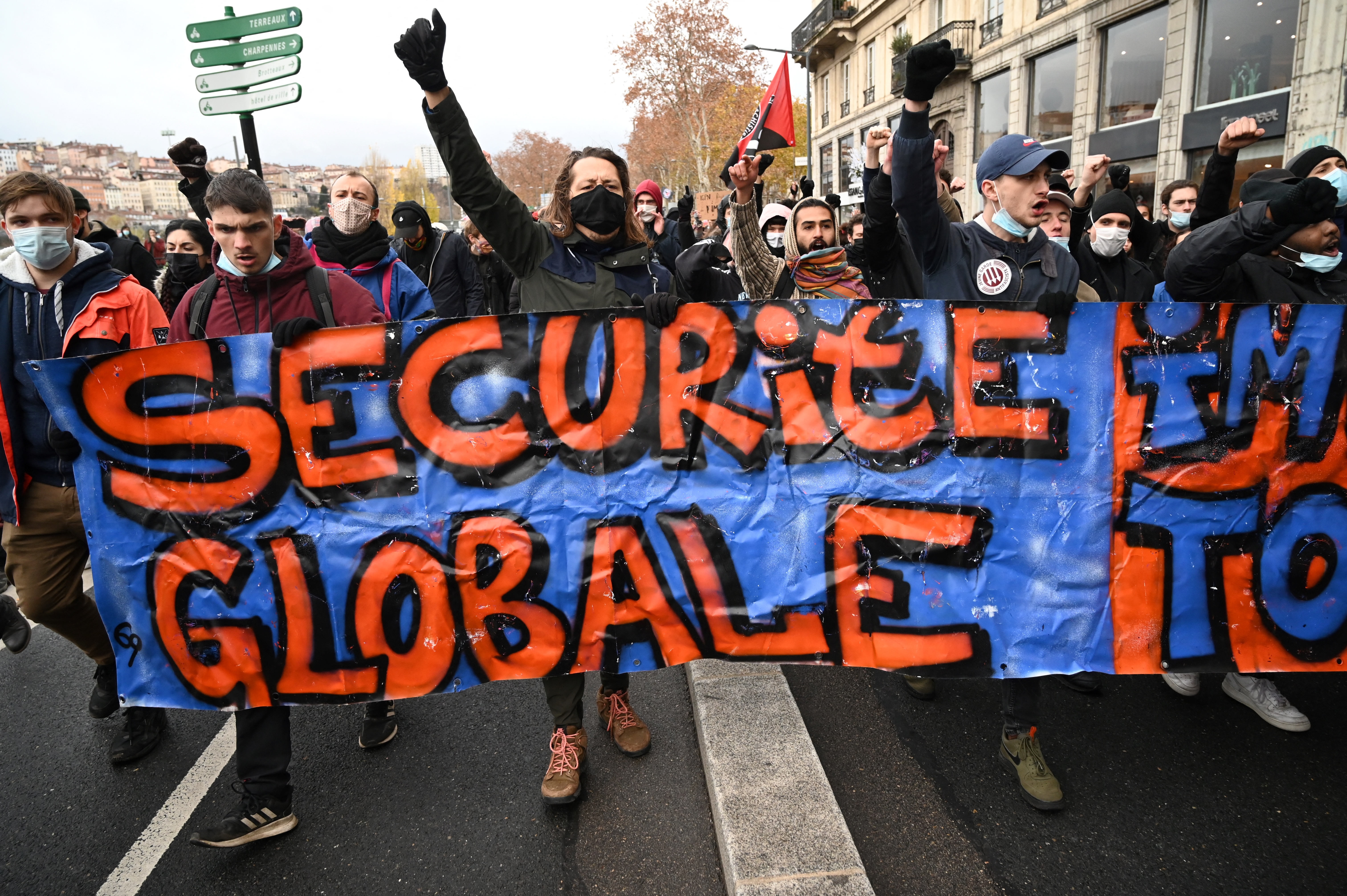 Loi sécurité globale: voici à quoi ressemblera l'article 24