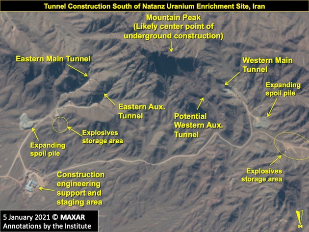5 Ιανουαρίου 2021. Χάρτης με την περιοχή όπου κατασκευάζεται υποδομή με καταφύγια, στα νότια του Νατάνζ όπου βρίσκεται η εγκατάσταση εμπλουτισμού ουρανίου του Ιράν-  Satellite image (c) 2019 Maxar Technologies.