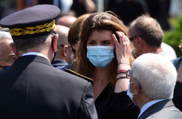 Des ministres clients de restos clandestins? Schiappa prévient ses collègues