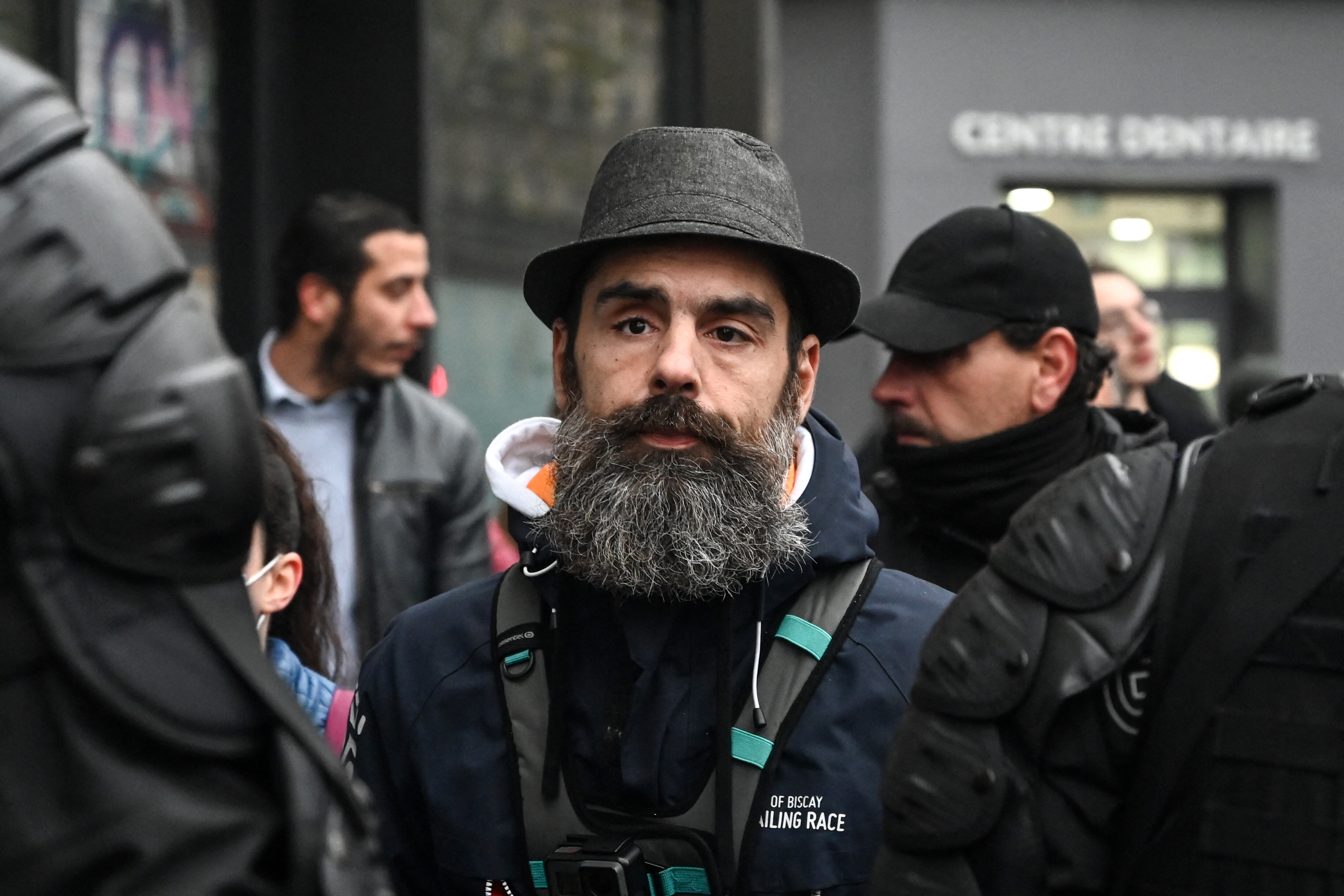 Jérôme Rodrigues relaxé après avoir comparé la police à une "bande de nazis"