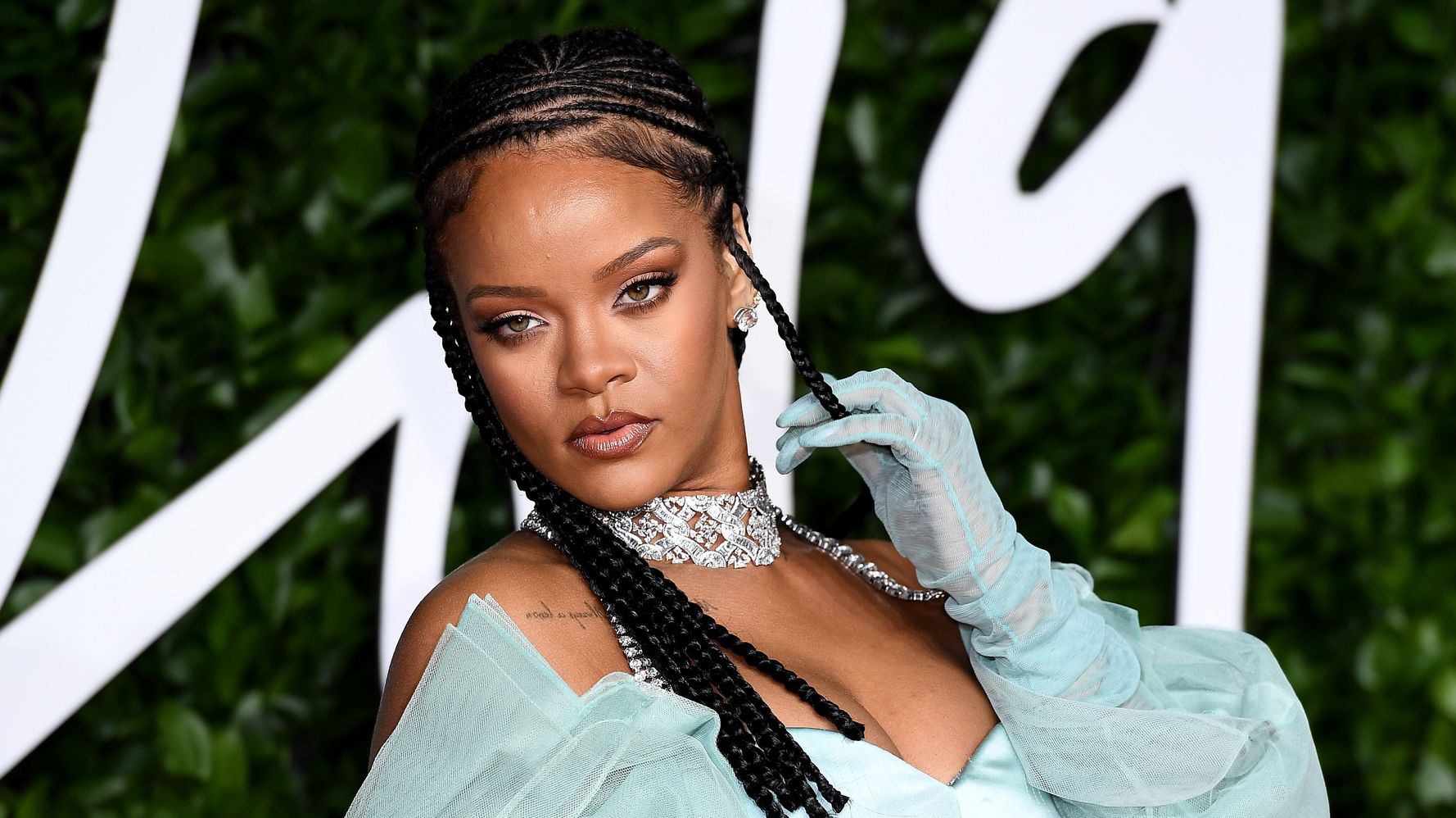 Rihanna Was Unrecognizable At An Anti-Asian Hate Rally