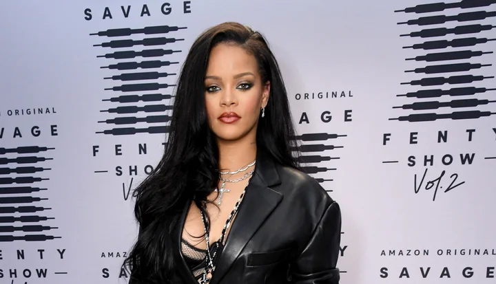 リアーナがnyの街に飛び出してアジア系へのヘイトクライムに抗議 憎しみをやめろ ハフポスト リアーナがnyの街に飛び出してアジア系へのヘイトクライムに抗議 憎しみをやめろ ハフポスト