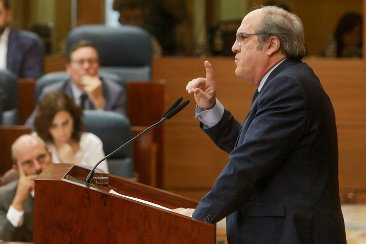 Ángel Gabilondo, durante el debate de investidura de Ayuso en la Asamblea de Madrid.