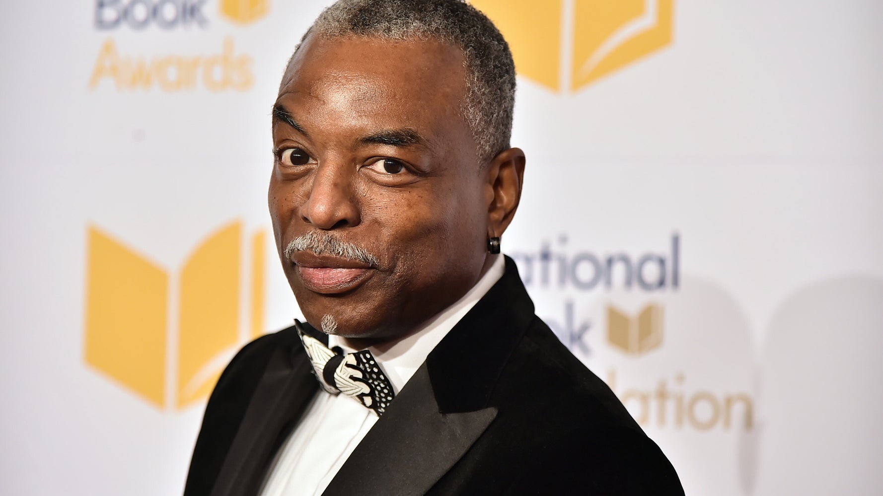 LeVar Burton Really Wants To Host 'Jeopardy!' And People ...