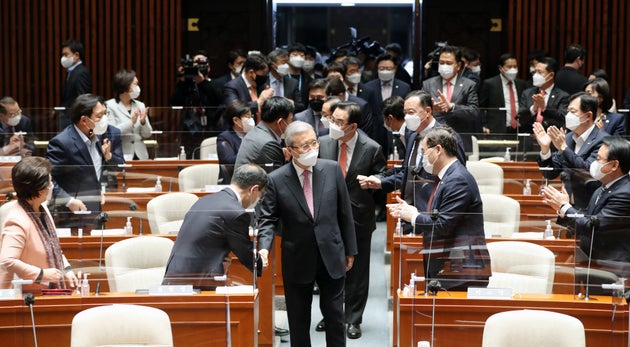 김종인 국민의힘 비상대책위원장이 8일 오전 서울 여의도 국회에서 열린 의원총회에 참석했다. 2021.4.8