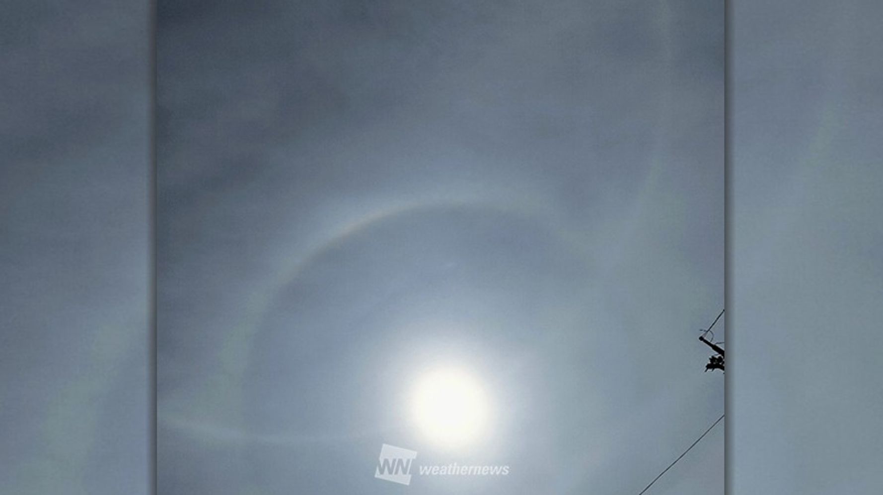 空に 白く光る丸い帯 各地で相次ぐ 虹色現象 とは ハフポスト News