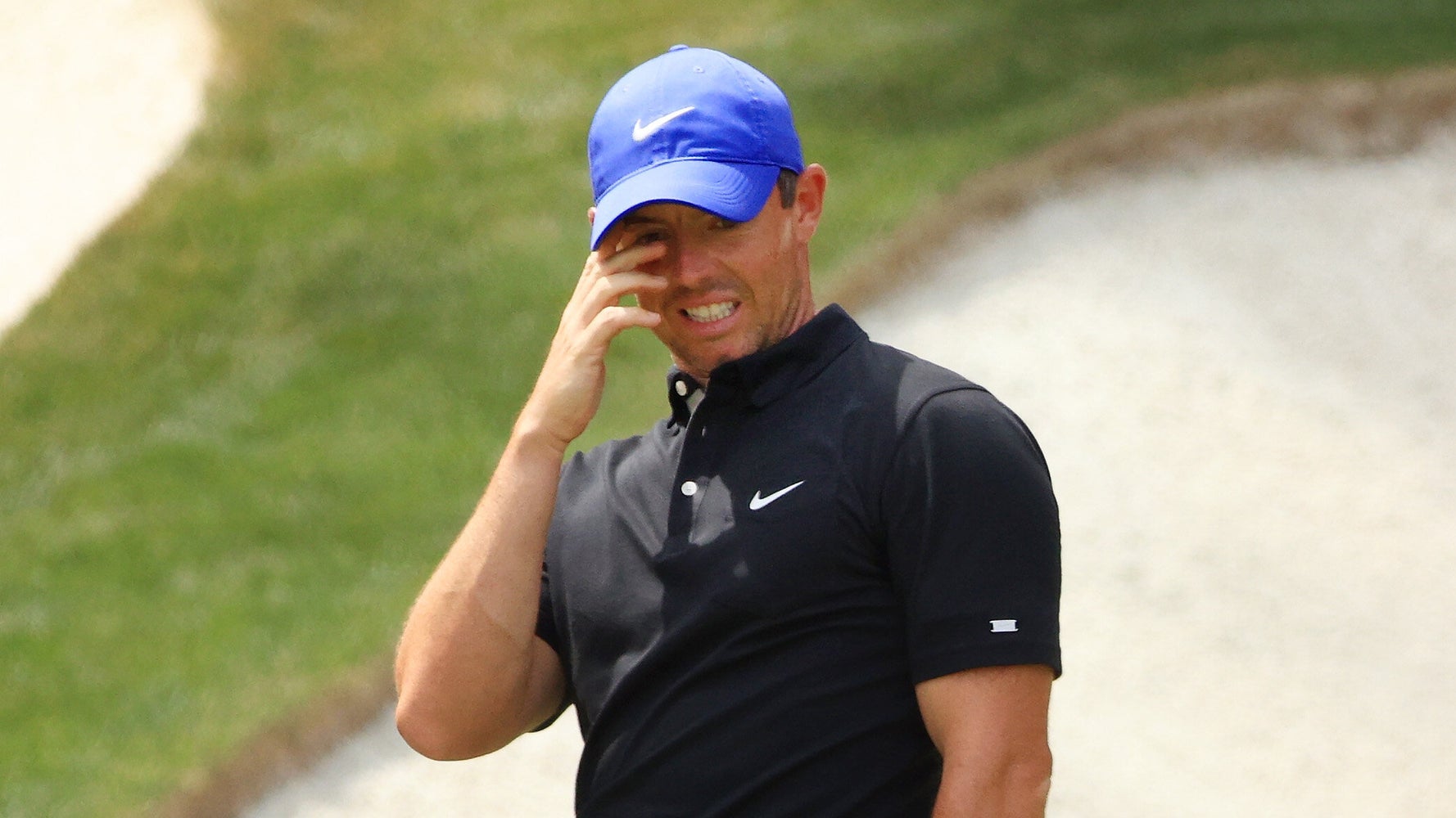 Rory McIlroy Accidentally Hits Dad During First Round Of Master’s