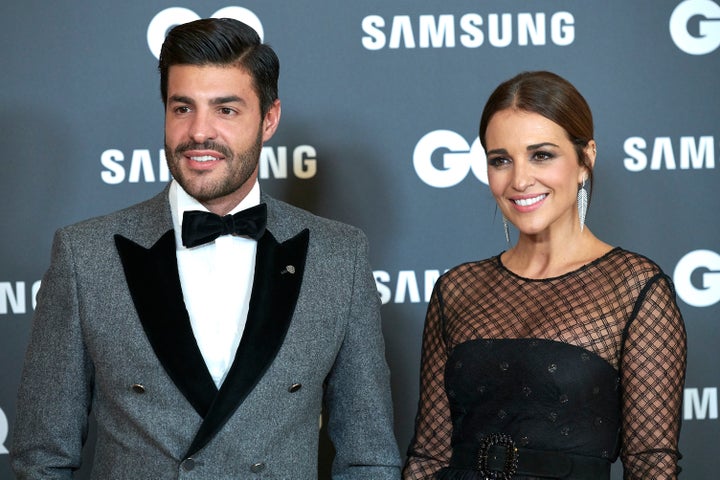 Miguel Torres y Paula Echevarria en los GQ Hombres del Año en 2019.