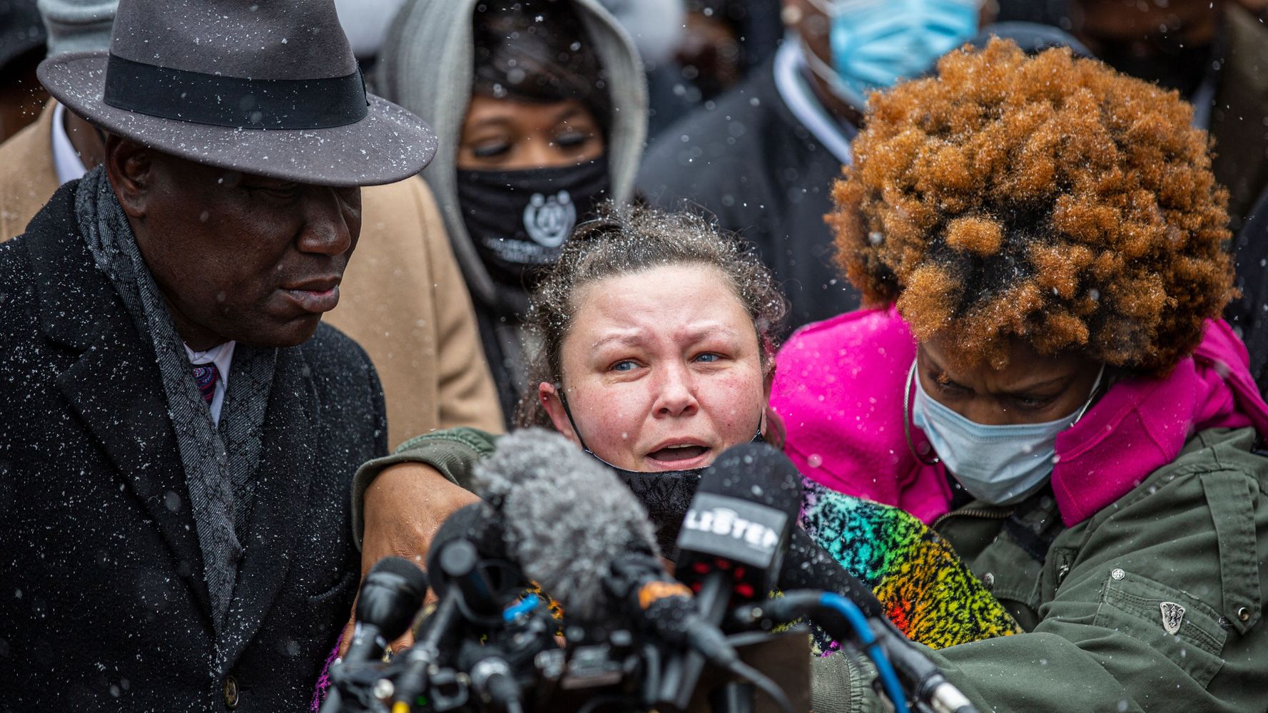 Families Of Daunte Wright, George Floyd Rally Outside Derek Chauvin Trial