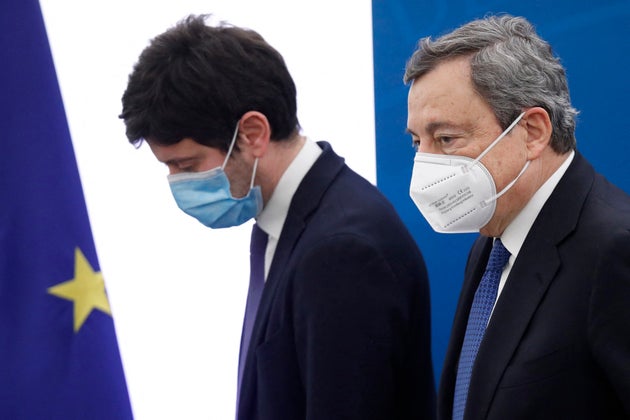 Speranza: "Sulla vicenda Oms emergerà la nostra trasparenza. Spiegherò in Parlamento" Speranza: "Sulla vicenda Oms emergerà la nostra trasparenza. Spiegherò in Parlamento"