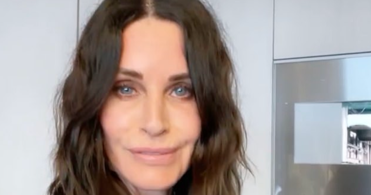 pic Courteney Cox 2021 Friends friends star courteney cox proves she