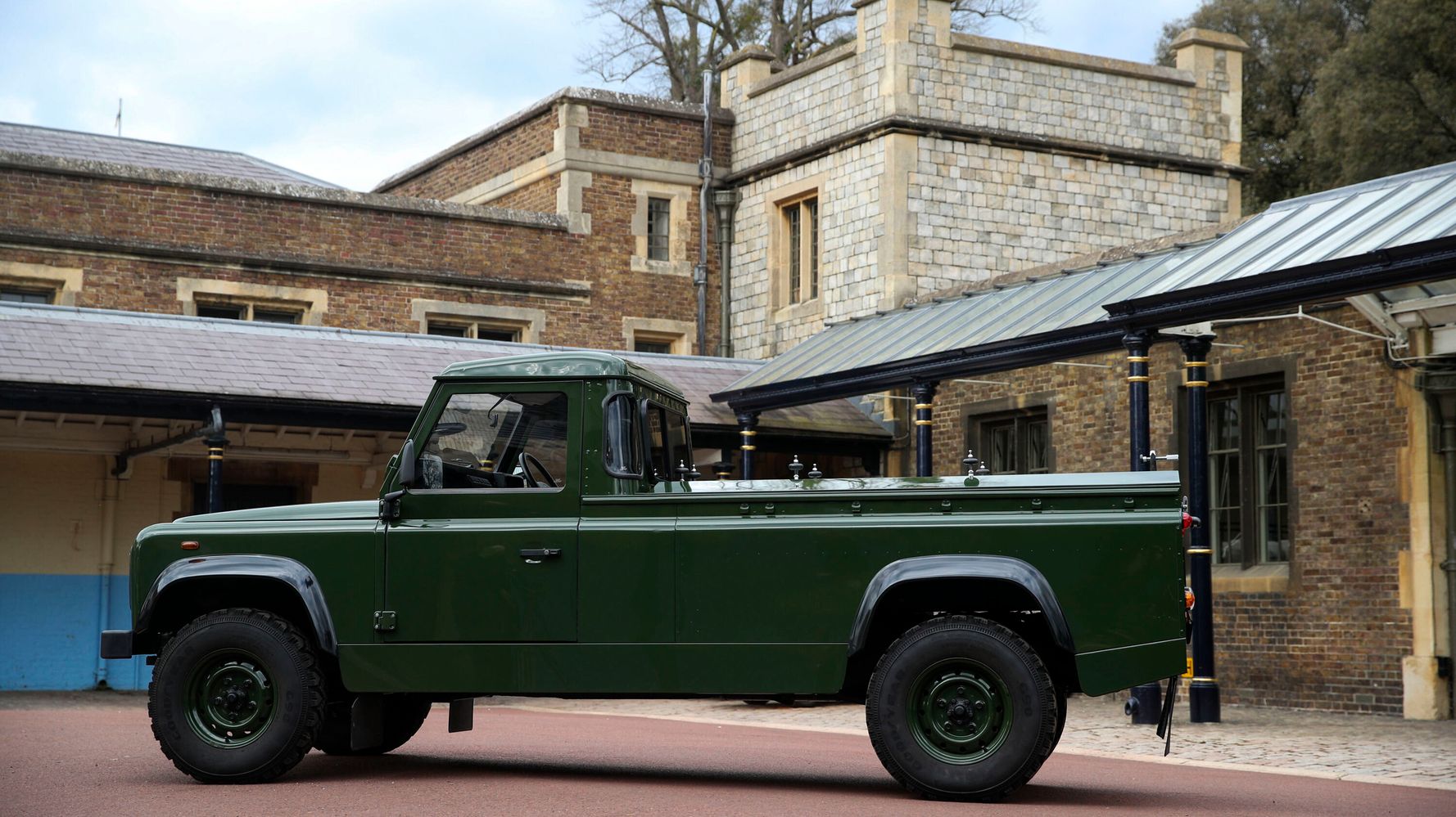 Prince Philip designed his own stroller by modifying the Land Rover