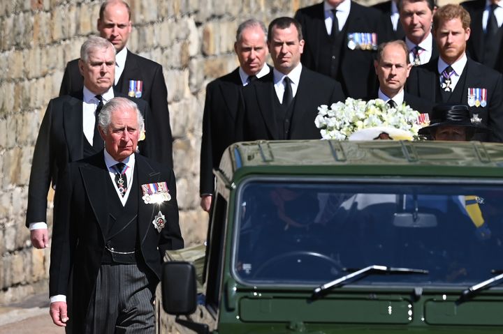 Prince William, Prince Andrew, Prince Charles, Prince Edward, Peter Phillips, Prince Harry, Earl of Snowdon David Armstrong-Jones, Vice-Admiral Sir Timothy Laurence and Princess Anne follow Prince Philip's coffin.