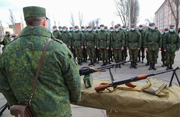 Η ένταση με την Ουκρανία φέρνει τη Ρωσία ξανά στο στόχαστρο της