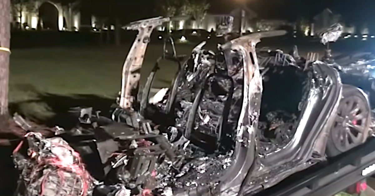 2 Killed In Fiery Crash When Driverless Tesla Hits Tree In Texas, Say