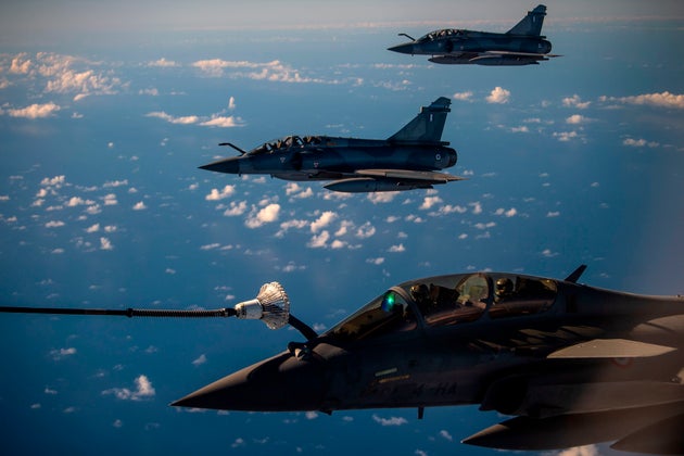 Γαλλικά Ραφάλ σε κοινή άσκηση με την Ελληνική Αεροπορία