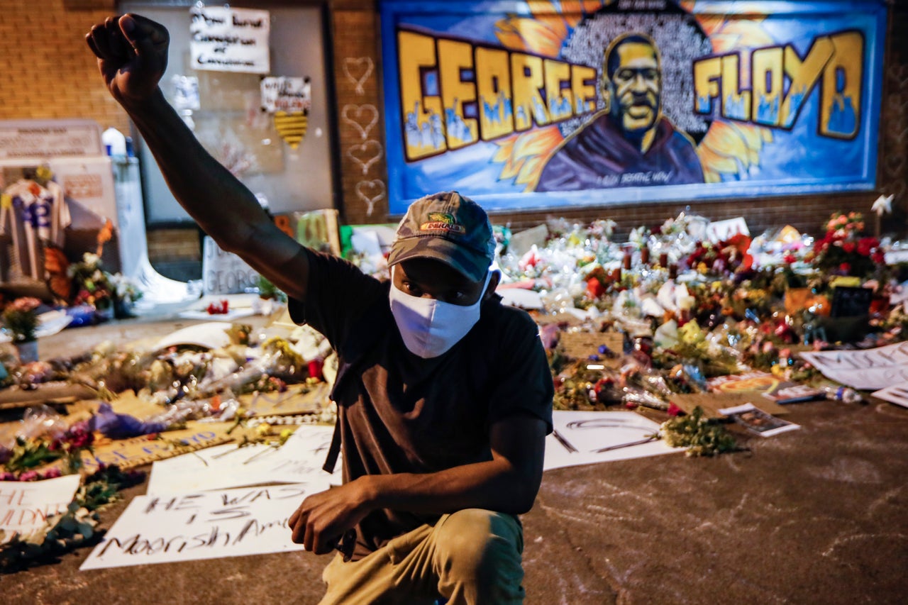 Protesters gather at a memorial for George Floyd outside Cup Foods on East 38th Street and Chicago Avenue on June 1, 2020, in Minneapolis. 