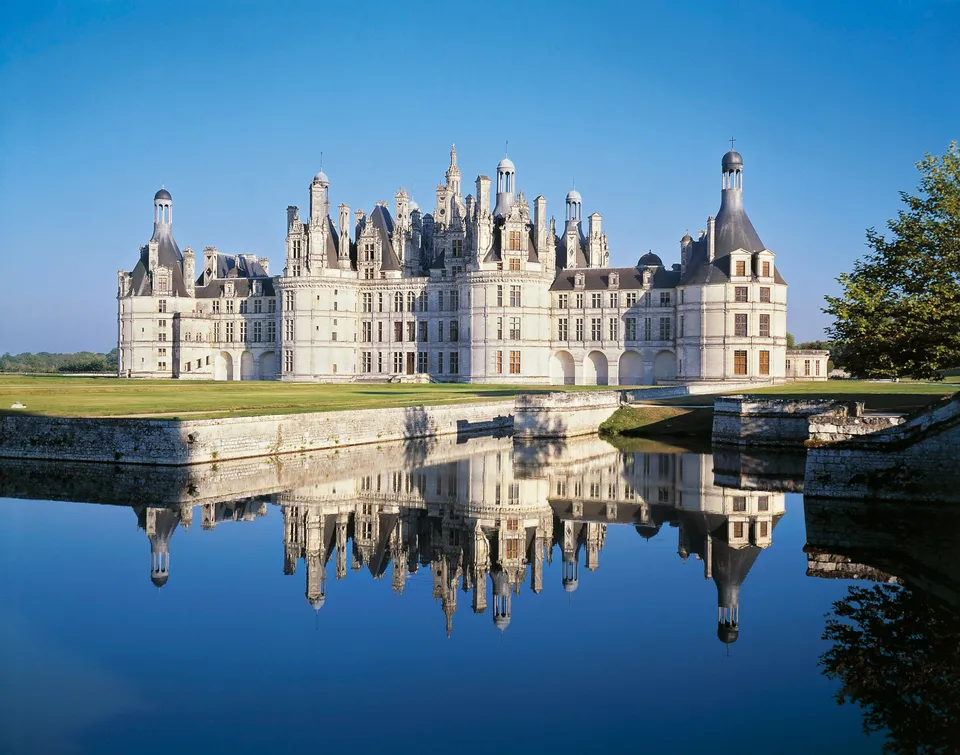 The unsolved mystery of France's iconic Loire Valley - BBC Travel