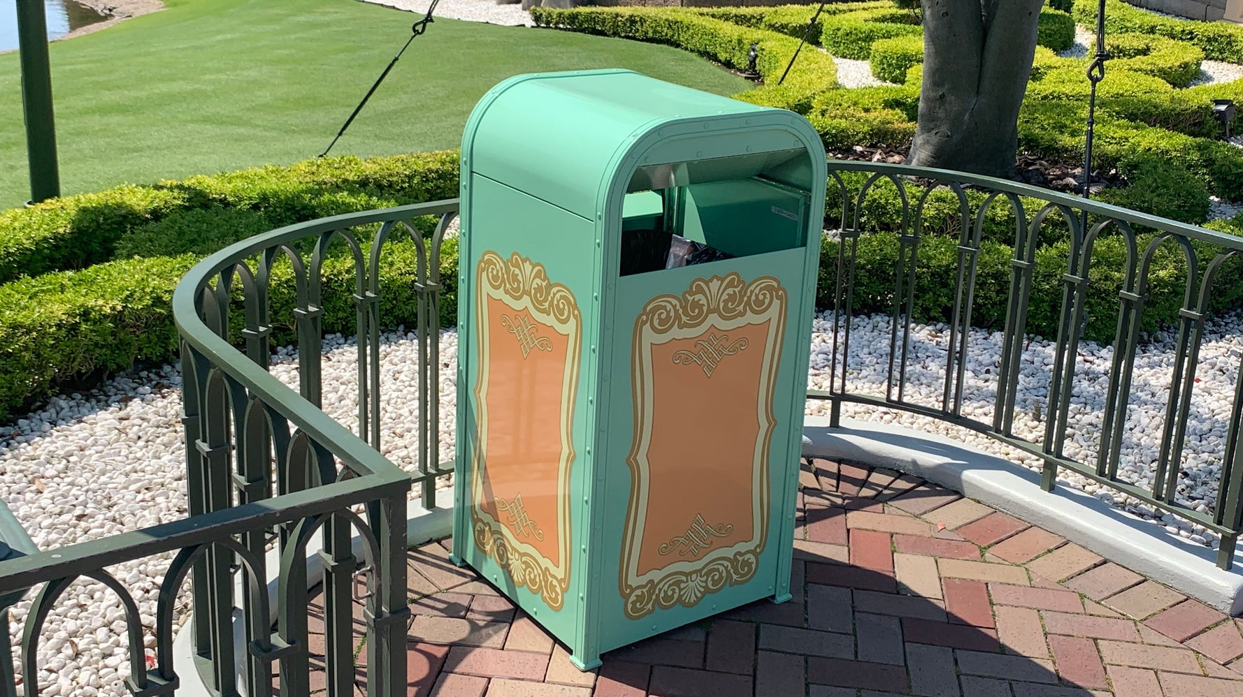 東京ディズニーランド シーの ゴミ箱 に賞賛の声 他でも真似してほしい 仕掛けは夢の国の 一工夫 ハフポスト 東京ディズニーランド シーの ゴミ箱 に賞賛の声 他でも真似してほしい 仕掛けは夢の国の 一工夫 ハフポスト