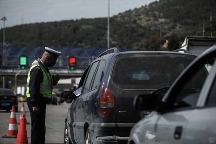 Έλεγχοι στα διόδια