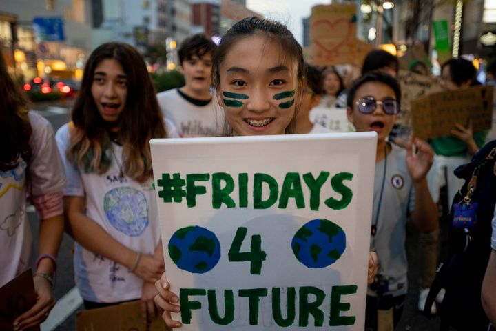 学生団体「Fridays For Future」主催のデモに参加する人々（2019年9月20日撮影）