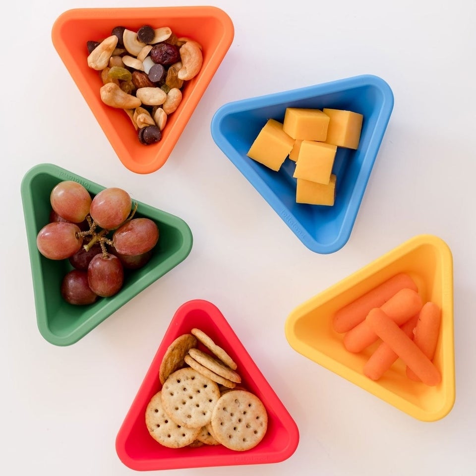 The Best Toddler Snack Cups That Prevent Spills & Hangry Tantrums