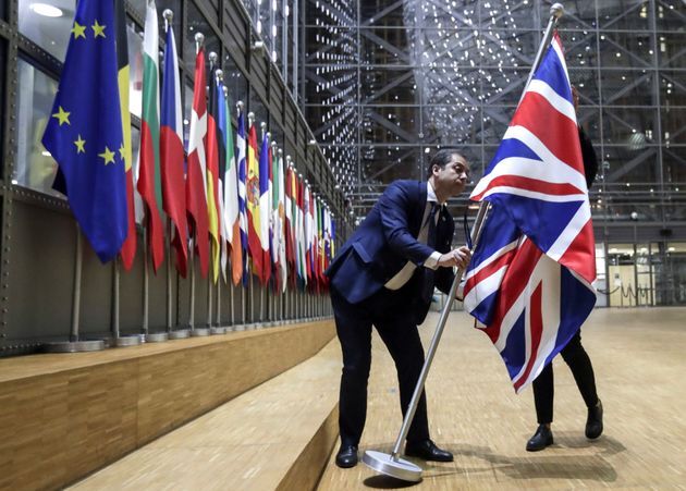 Del referéndum a la aprobación del acuerdo comercial entre la UE y el Reino Unido tras el Brexit - Vimarsana News