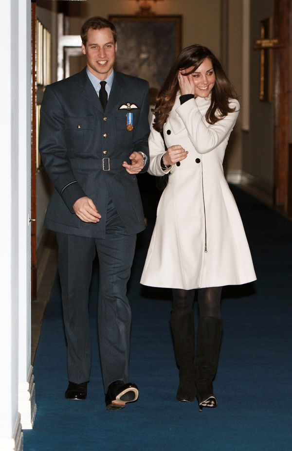 William <a href="http://edition.cnn.com/2008/WORLD/europe/04/11/prince.william/index.html" target="_blank">receives his Royal