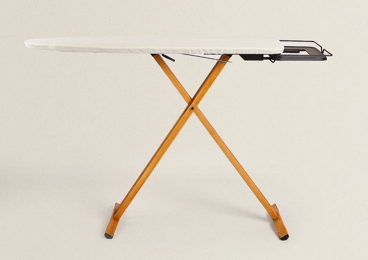 Tabla de planchar de Zara.