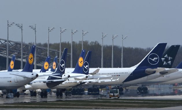 8 Απριλίου 2021. Ο στόλος της Lufthansa καθηλωμένος σε μεγάλο ποσοστό λόγω πανδημίας και κλειστών συνόρων. (Photo by Christof STACHE / AFP) (Photo by CHRISTOF STACHE/AFP via Getty Images)