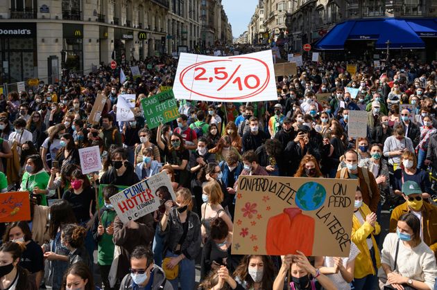 La loi Climat quitte l'Assemblée comme elle y est arrivée: sans convaincre grand monde (photo d'illustration prise le 28 mars 2021 à Paris)