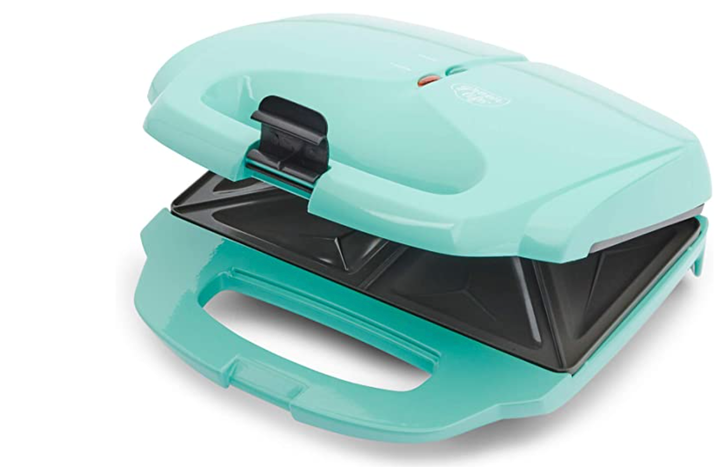 <a href="https://amzn.to/3eQCeTx" target="_blank" rel="noopener noreferrer"><strong>Get the GreenLife Sandwich Pro for $27.99.</strong></a>
