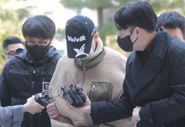 친누나를 숨지게 하고 버린 남동생