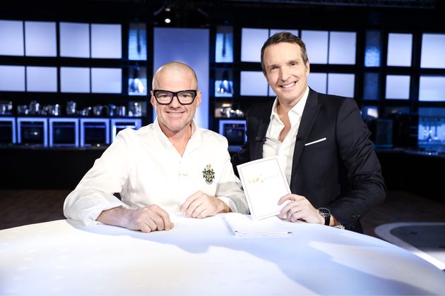 A droite, le chef Heston Blumenthal, et à gauche Stéphane Rotenberg présentateur de 