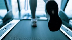 Η Peloton αποσύρει τους διαδρόμους της μετά τον θάνατο