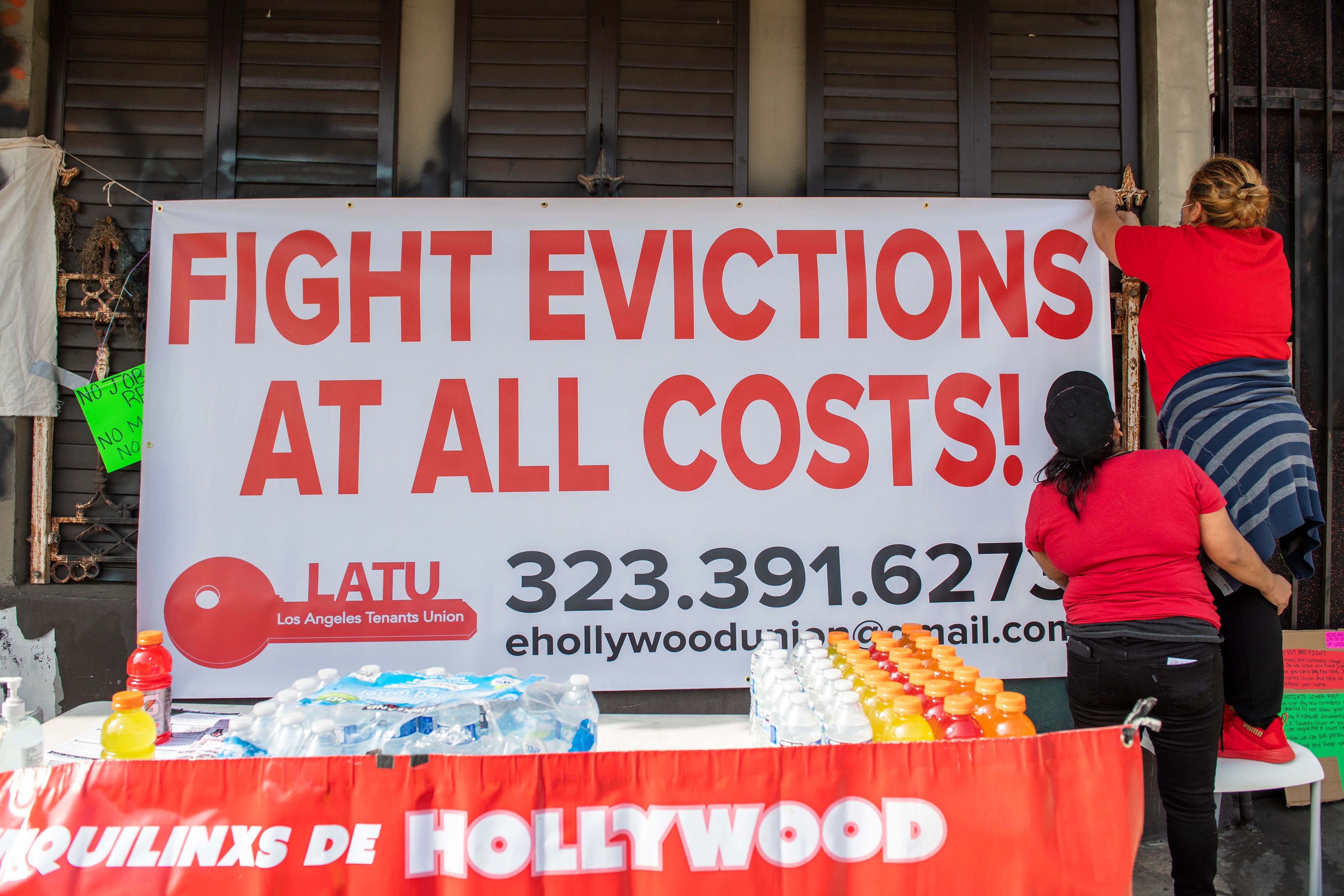 Federal Judge Overturns National Eviction Moratorium - News Wire Evolution