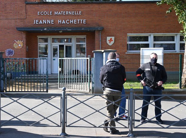 L'école maternelle Jeanne-Hachetituée dans le quartier populaire du Faubourg de Béthune, à Lille, a été le théâtre d'un incendie d'origine criminelle à la fin du mois d'avril.