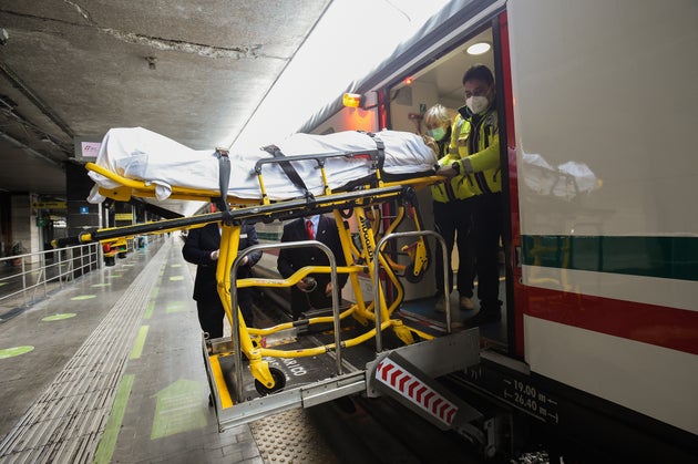 Covid Italia: 258 morti, tasso di positività al 3,6% Covid Italia: 258 morti, tasso di positività al 3,6%