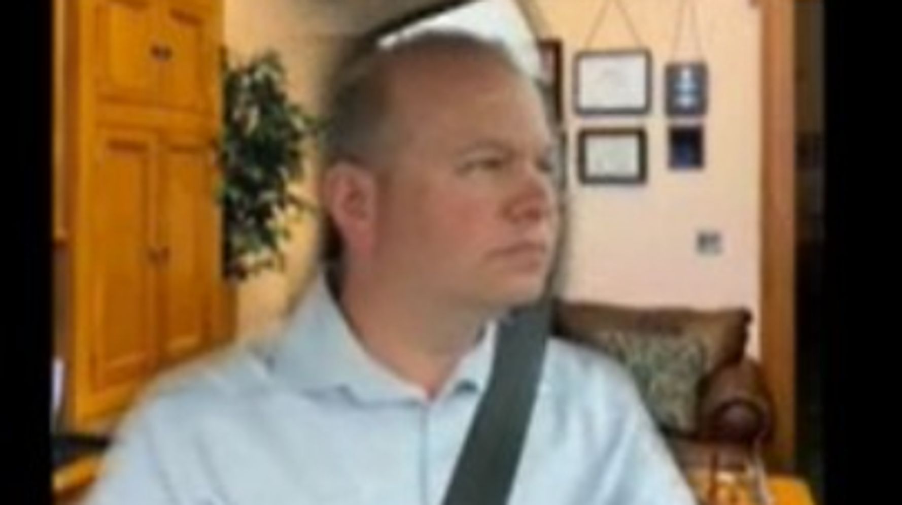 Ohio Politician Uses Zoom Background Of His Office During Meeting, Goes On A Drive