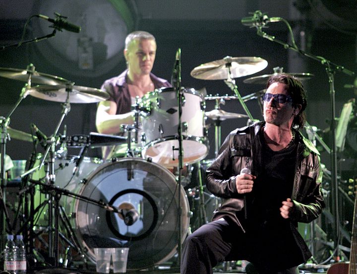 U2 closed the show during the 2001 Brits