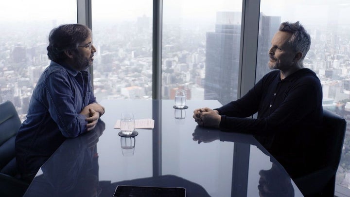 Jordi Évole y Miguel Bosé durante la entrevista en 'Lo de Évole'.