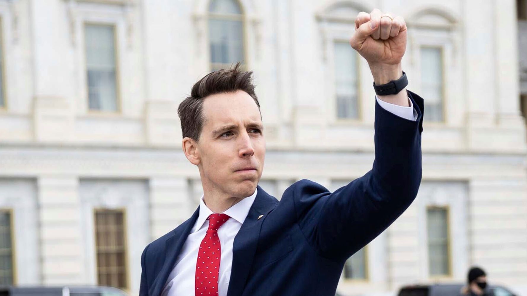 Josh Hawley Says He Doesn't Know If He Saluted Any Rioters, So We Checked