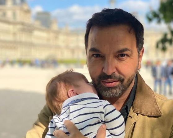 Kamel Ouali est devenu papa pour la 1ère fois et dévoile le prénom de son enfant