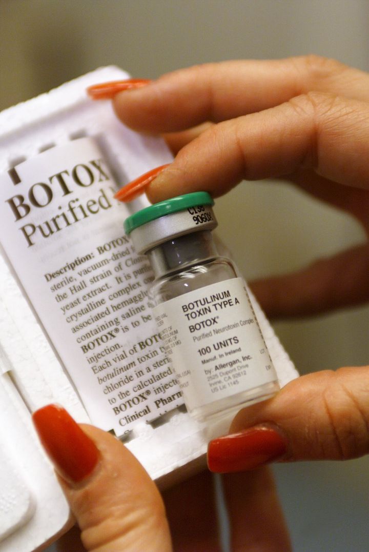 The average vial of Botox contains 50 to 100 units. 